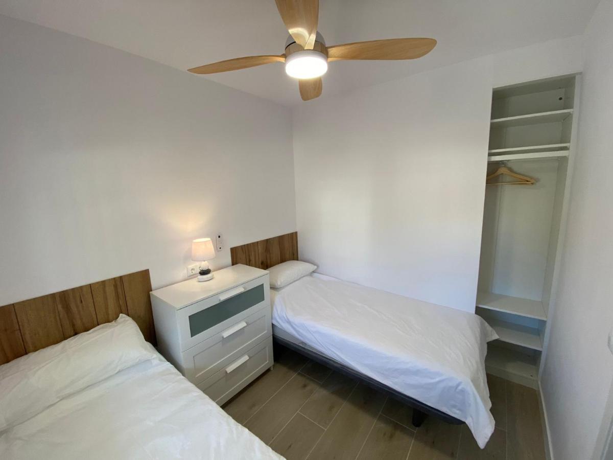 Beachfront, Top Floor Corner 2-Bed, Estepona Paseo Apartamento Exterior foto