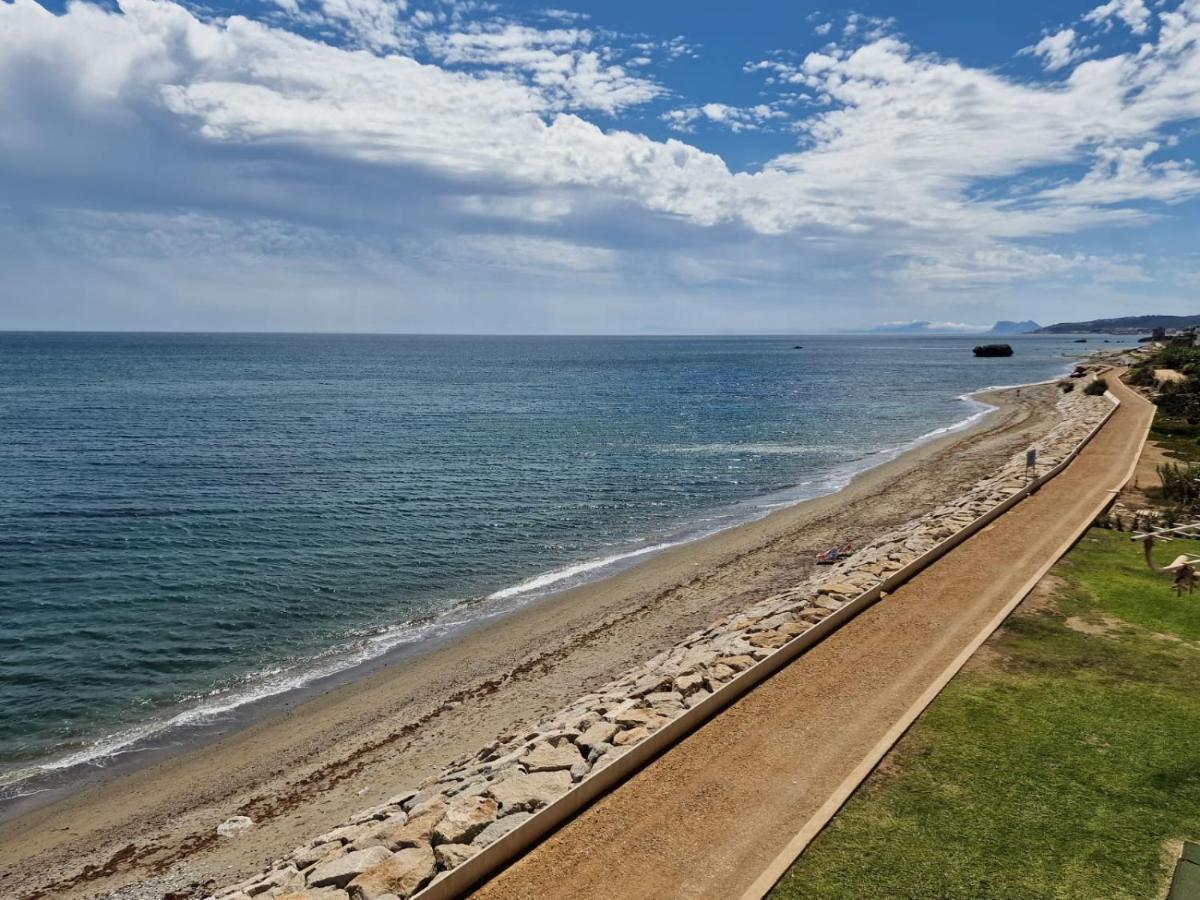 Beachfront, Top Floor Corner 2-Bed, Estepona Paseo Apartamento Exterior foto