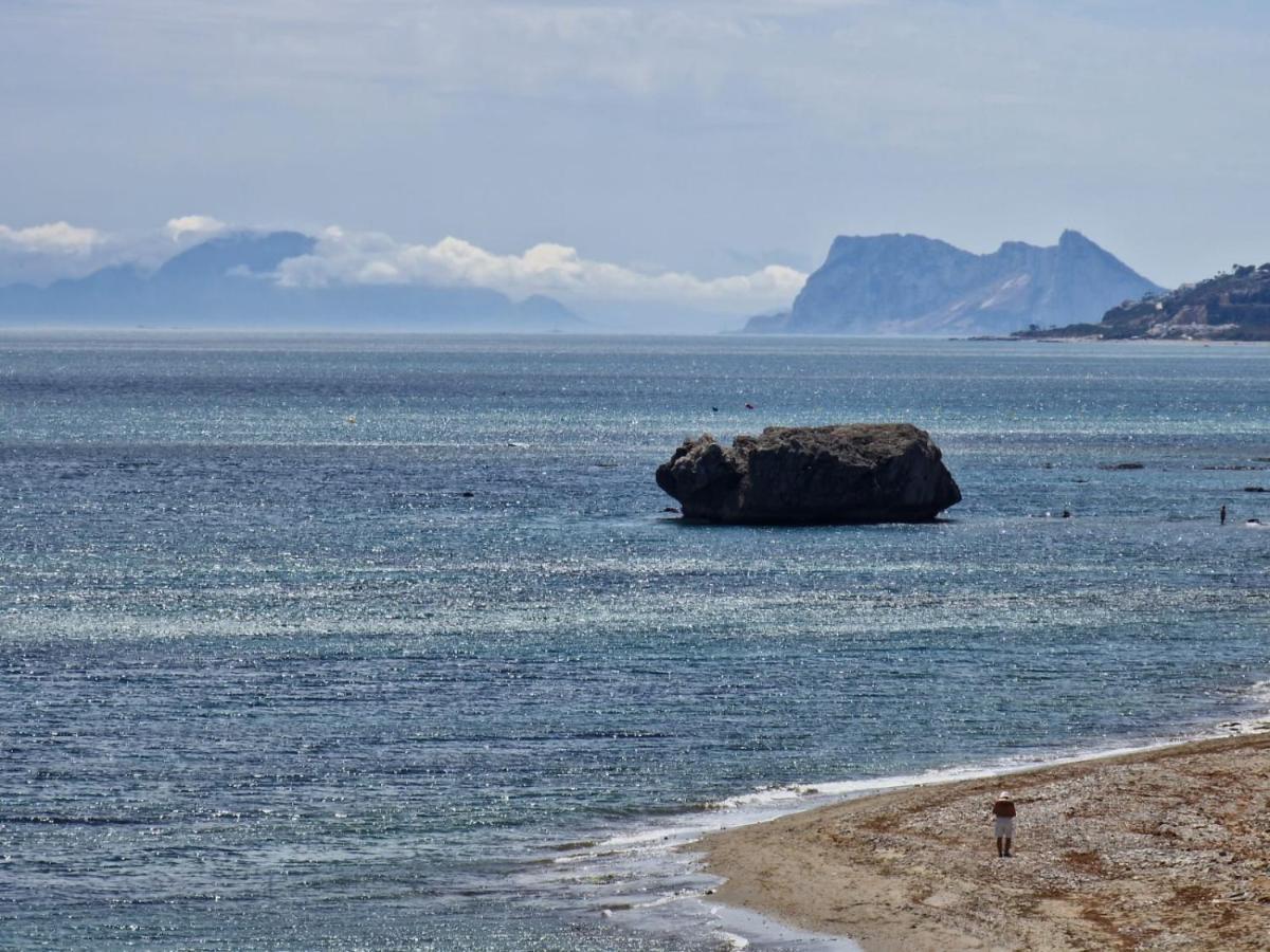 Beachfront, Top Floor Corner 2-Bed, Estepona Paseo Apartamento Exterior foto